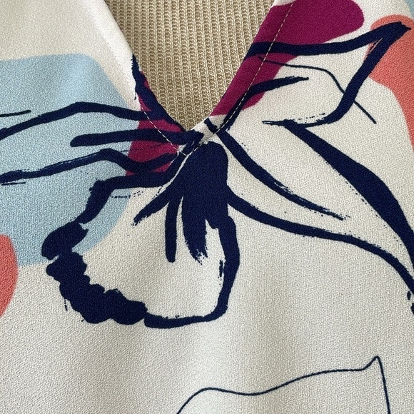 Halogen Blouse Women's XS Extra Small White Blue Pink Floral Short Sleeve Top - Picture 9 of 14